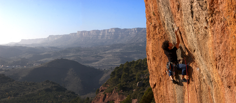 Oscar Gimenez - Memorias de una sepia - 8a - Siurana - Priorat