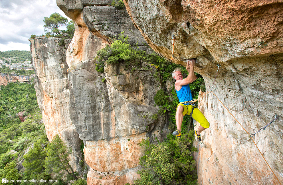 Toni Arbones, Con la mano negra, 8a+ Siurana