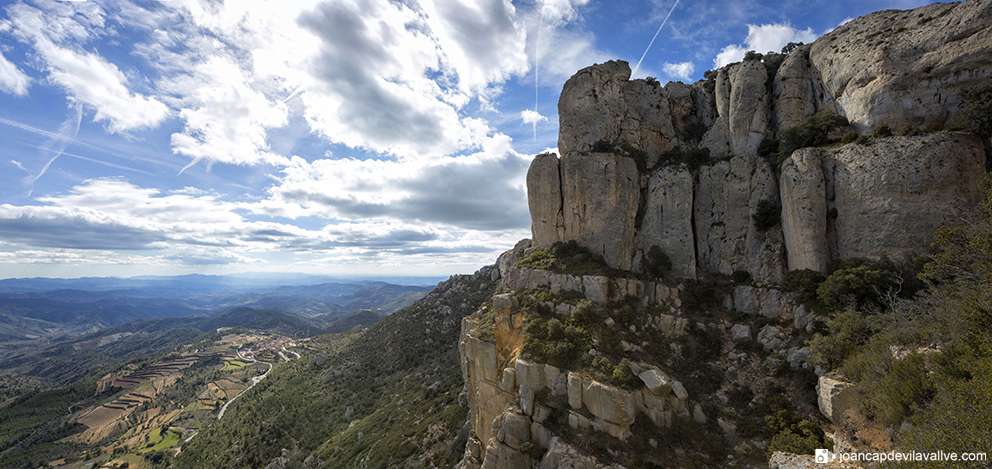 Cingles del Montsant.
Grau de Barrots.
La Morera de Montsant.