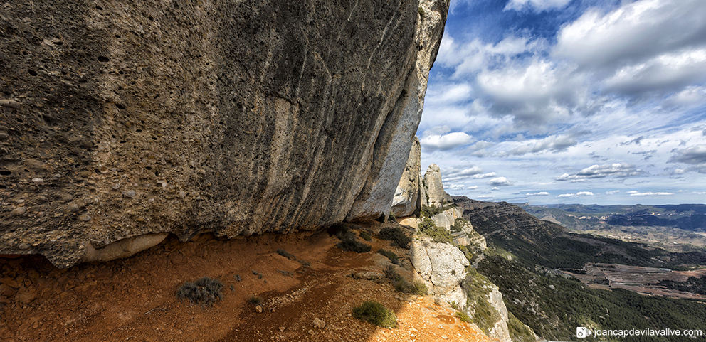 Cingles de la Serra del Montsant.