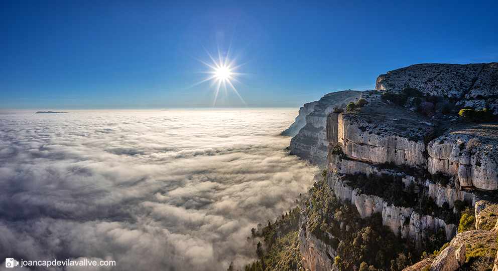 Mar de núvols a la Serra de Montsant